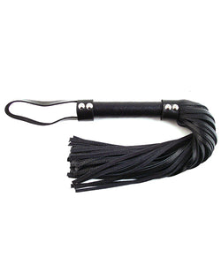 Rouge Short Leather Flogger